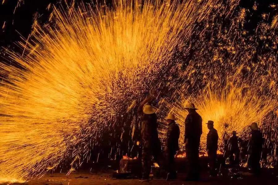 連續3天！這個端午，麗江雪山花海將上演奇幻光影秀！