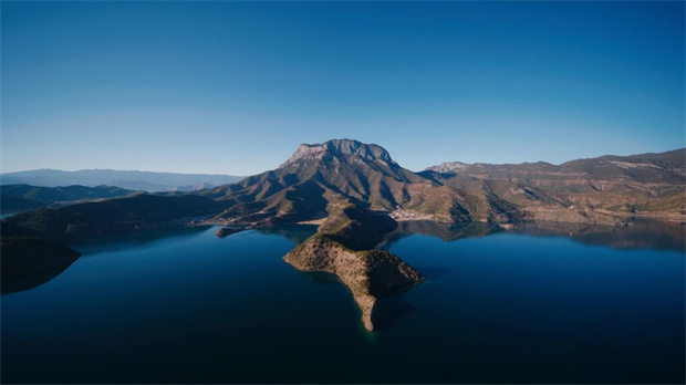 云南旅游,云南旅行社,云南團建公司,云南策劃公司,云南會議會展,云南策劃執行,麗江旅游,麗江旅行社,麗江團建公司,麗江策劃公司,麗江會議會展：不止是風景！瀘沽湖深度游：解鎖摩梭秘境，體驗詩意棲居